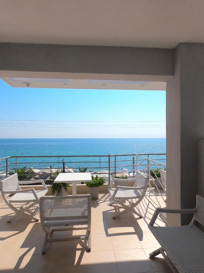 Blue View Apartments Leptokaryá Luaran gambar